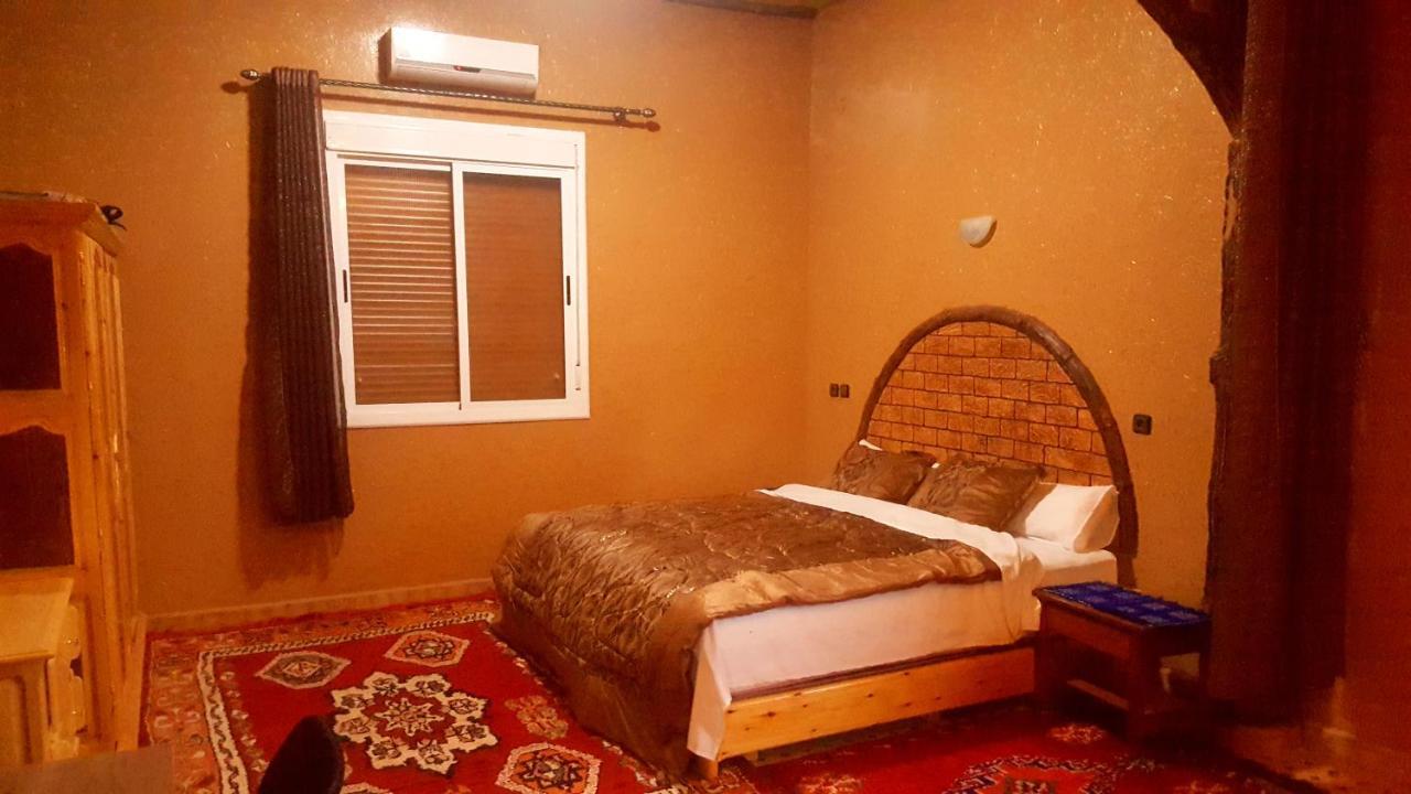 Hotel Kasbah Meteorites Imi n'Ouzrou Zewnętrze zdjęcie